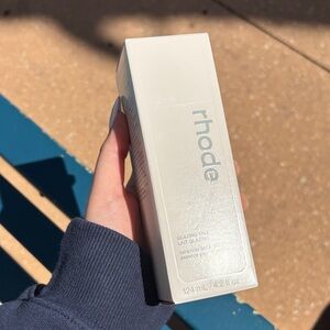 RHODE Glazing Milk - Subtle Cream